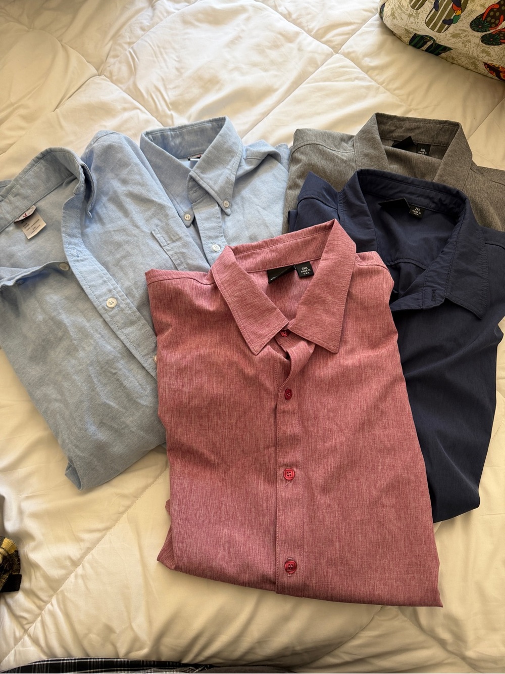 Men's Casual Button-Down Shirt